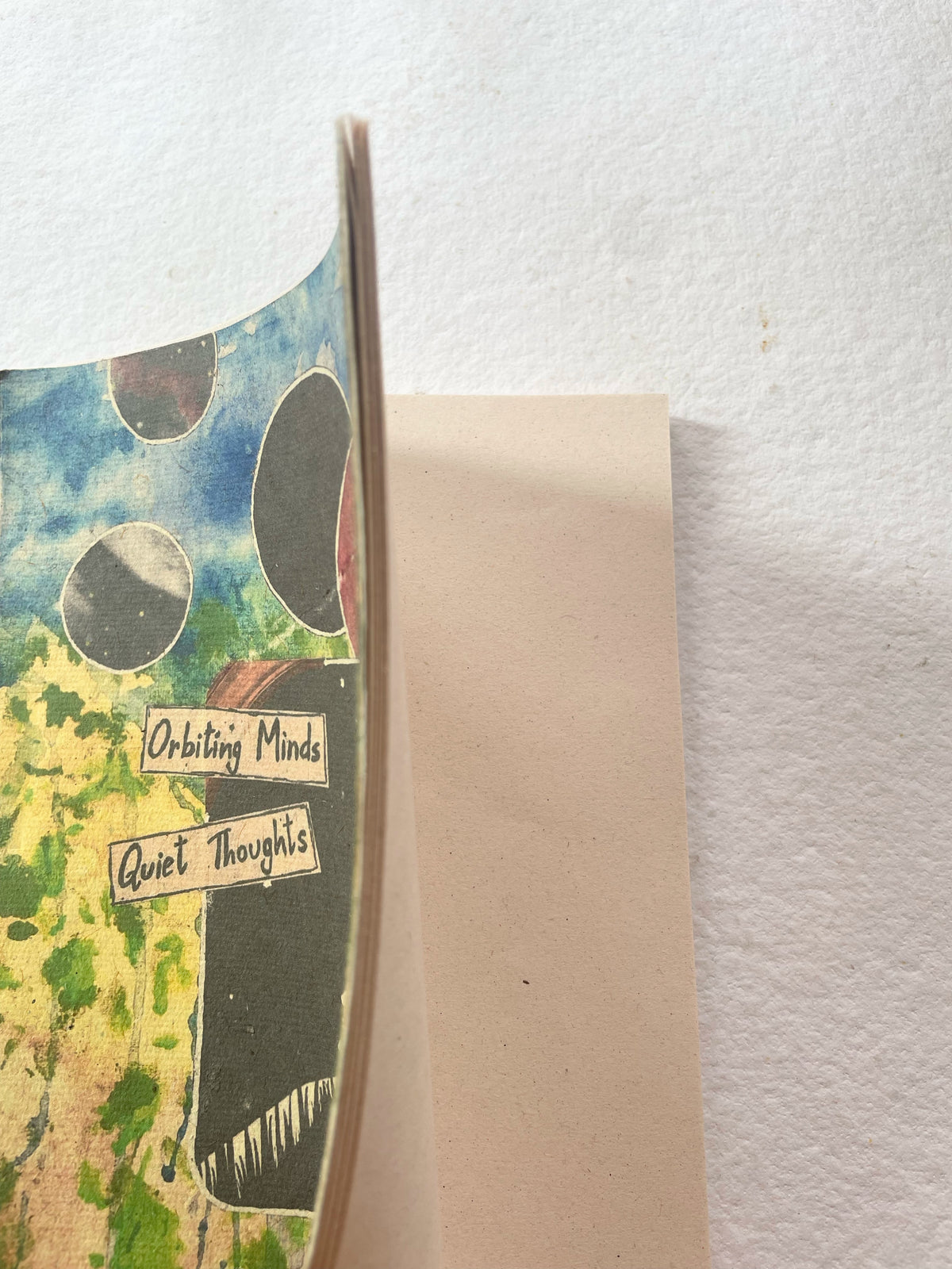 Oribiting Minds, Quiet Thoughts